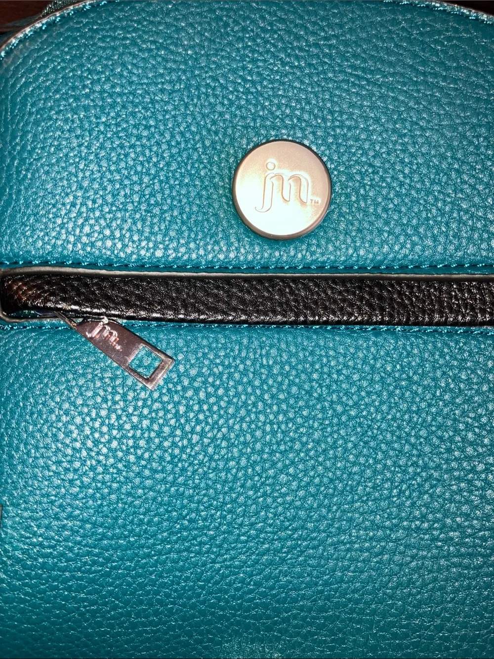 Jessica Moore compact two